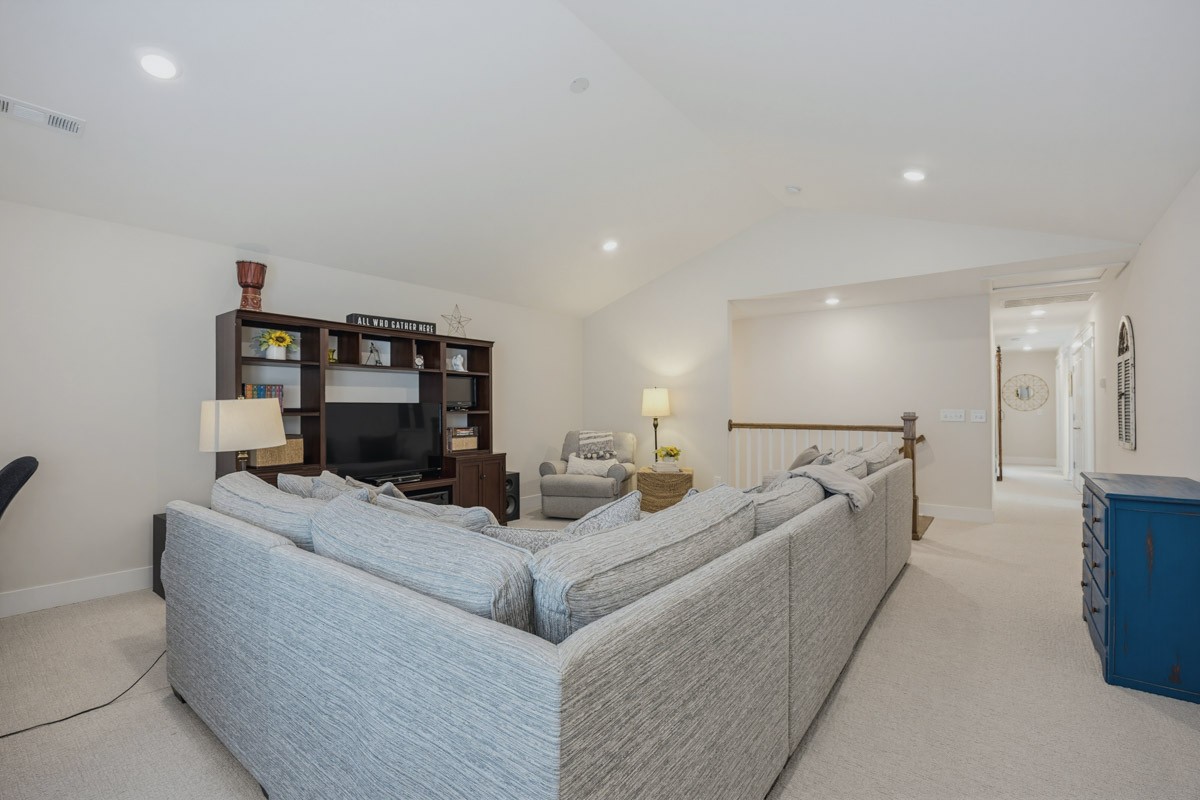 1006 Cumberland Valley Dr