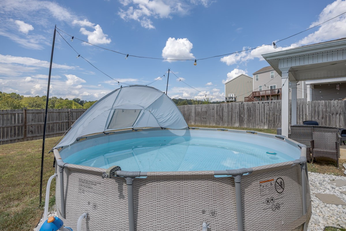 717 Prominence Rd