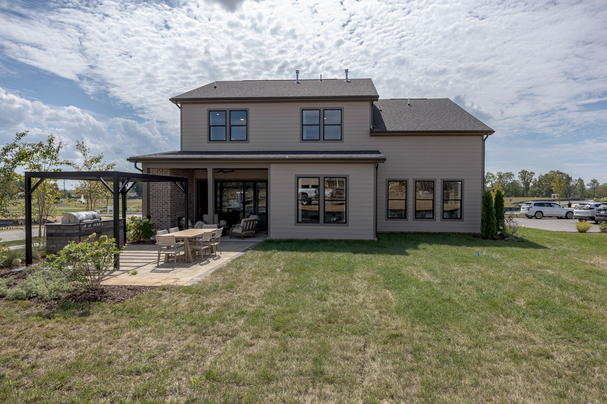 5004 Garrett Farms Pl