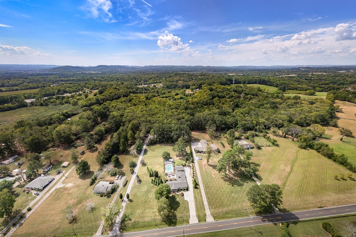 5019 Wilson Pike