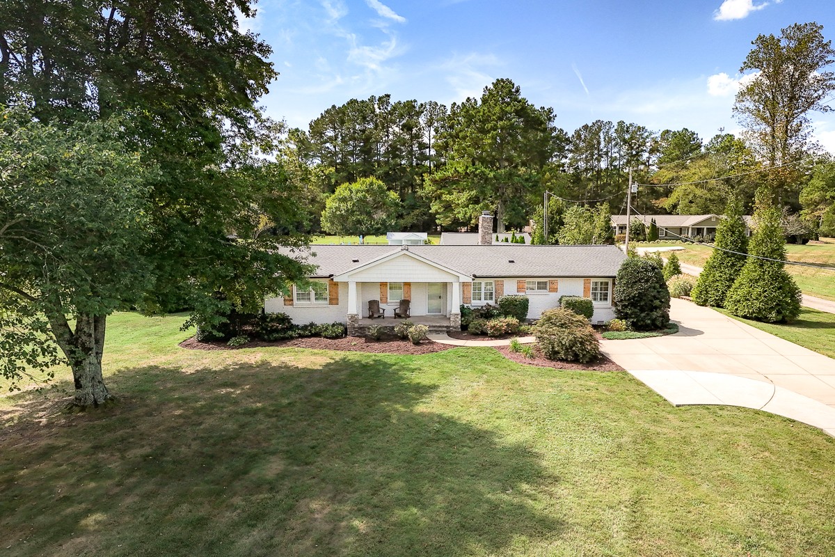 5019 Wilson Pike