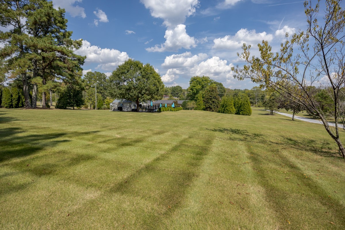 5019 Wilson Pike