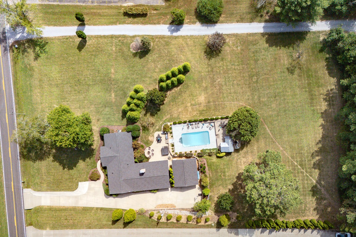 5019 Wilson Pike