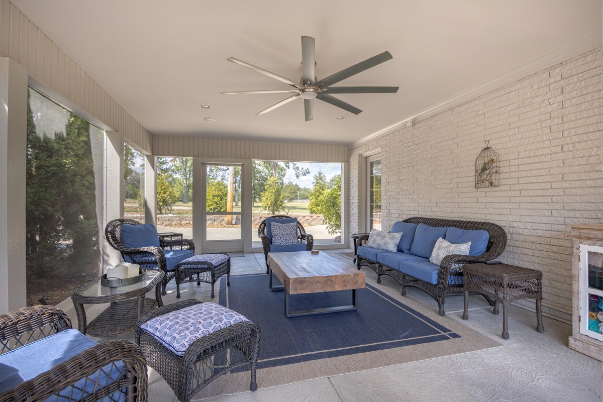 5019 Wilson Pike