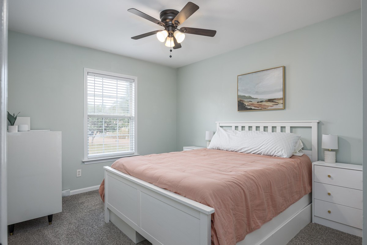 2623 Danbury Cir