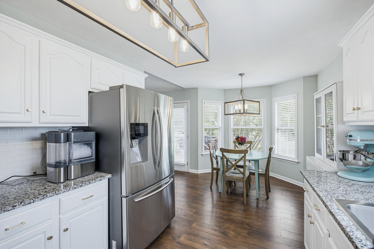 2623 Danbury Cir