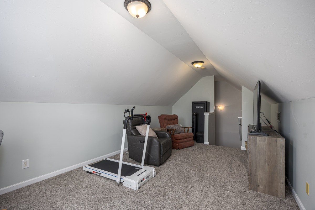 2623 Danbury Cir