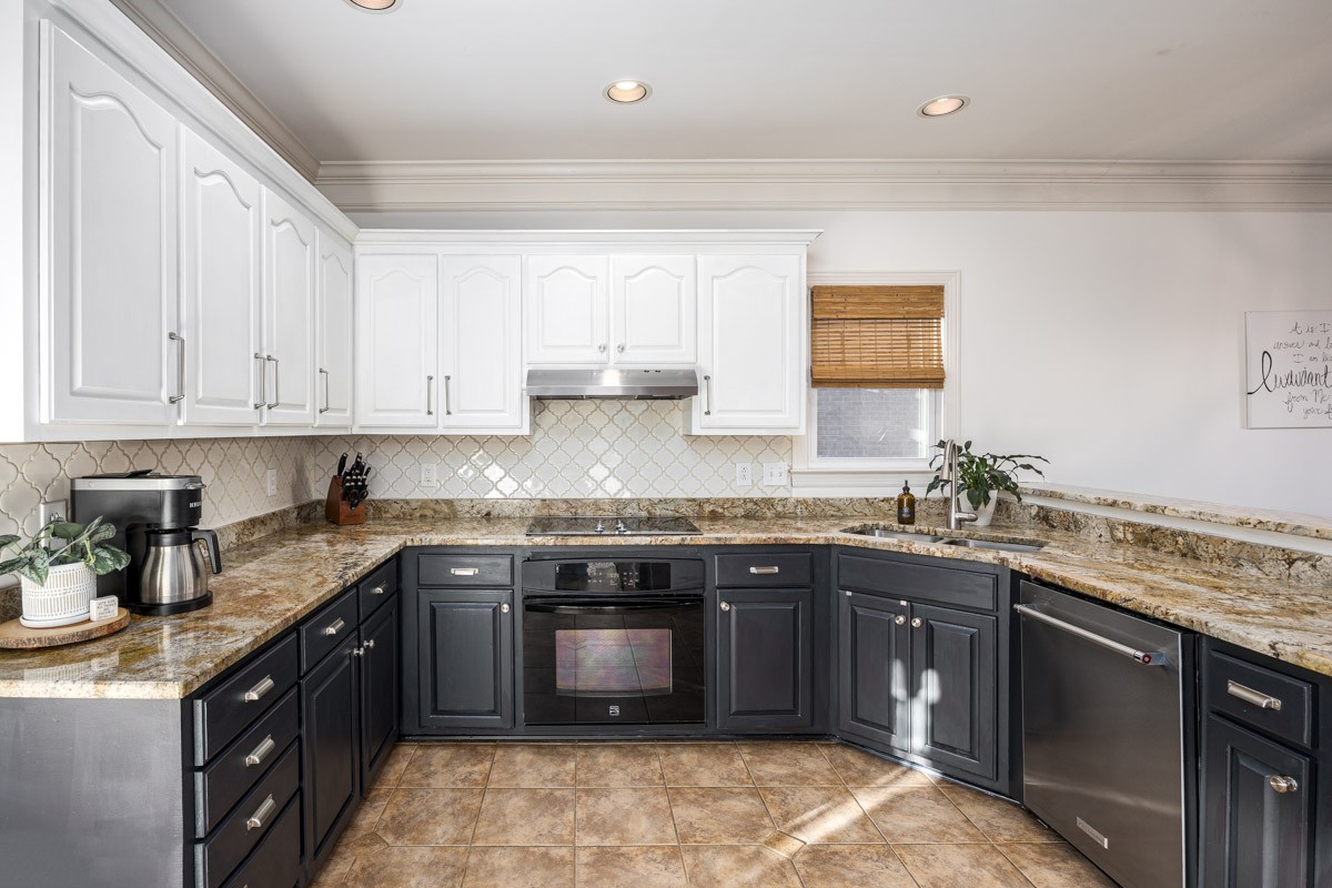 287 Rivermont Cir