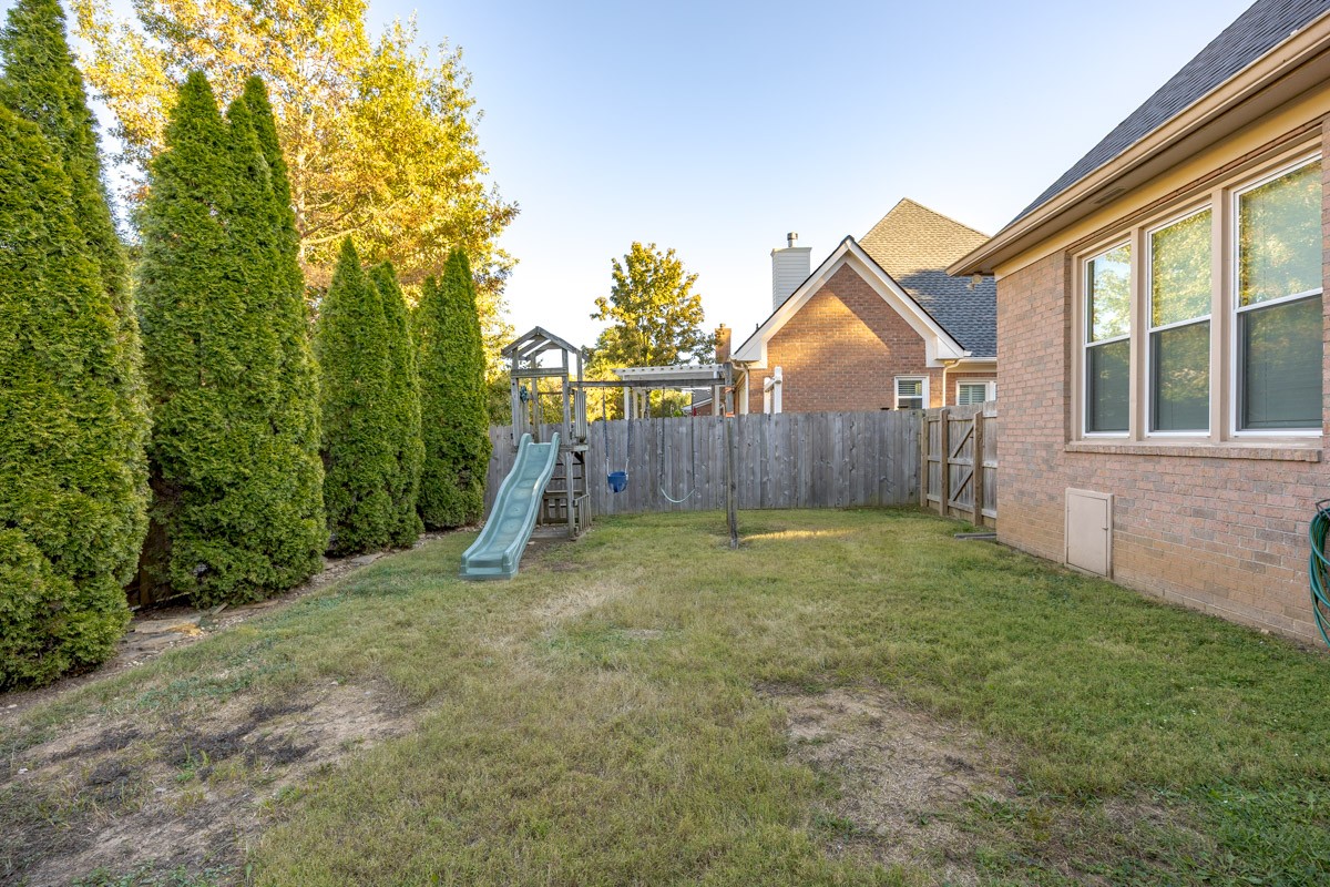287 Rivermont Cir