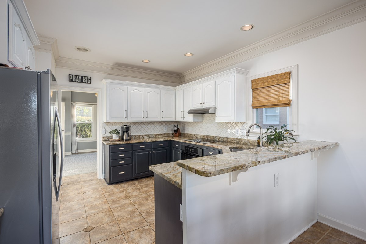 287 Rivermont Cir