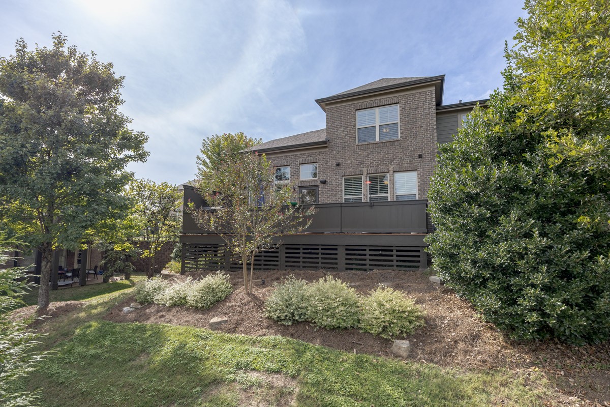900 Silkwood Cir