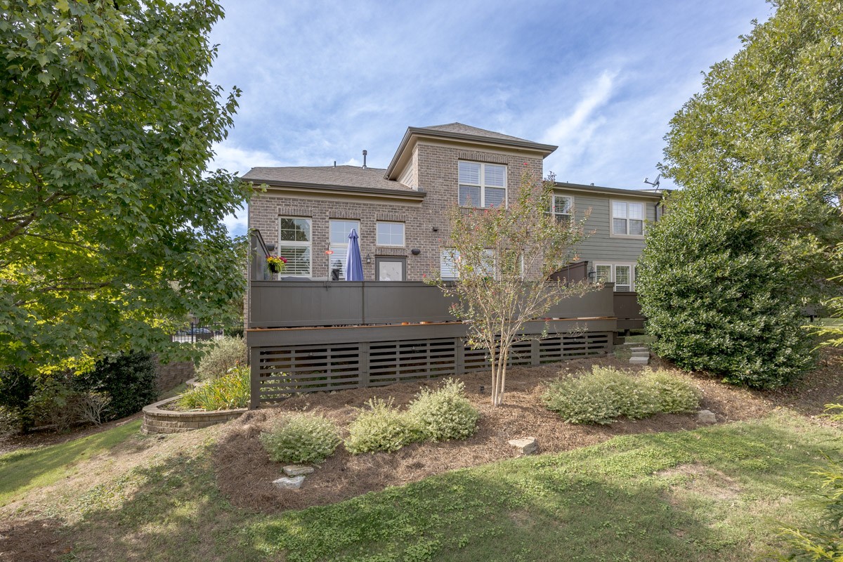 900 Silkwood Cir