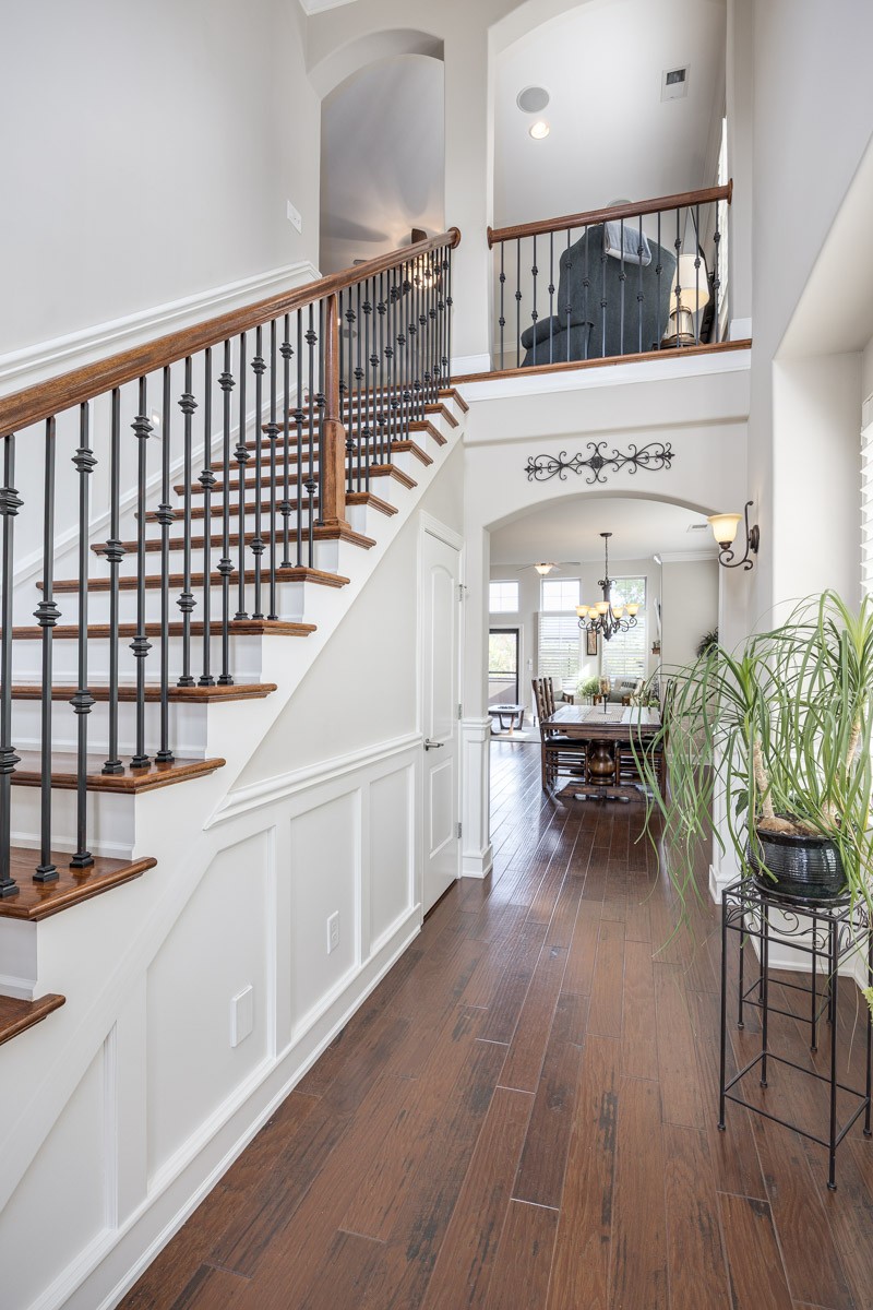 900 Silkwood Cir