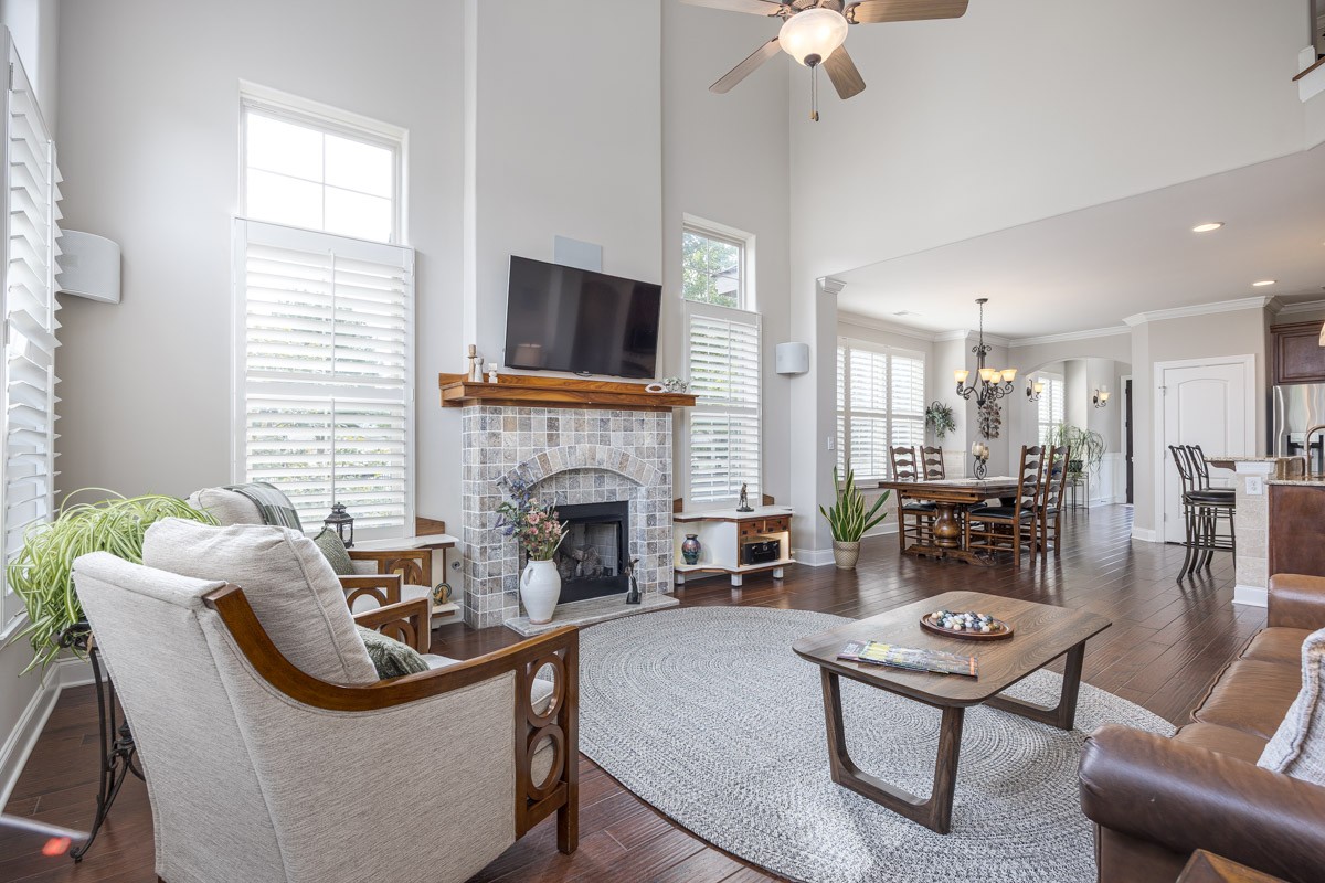 900 Silkwood Cir