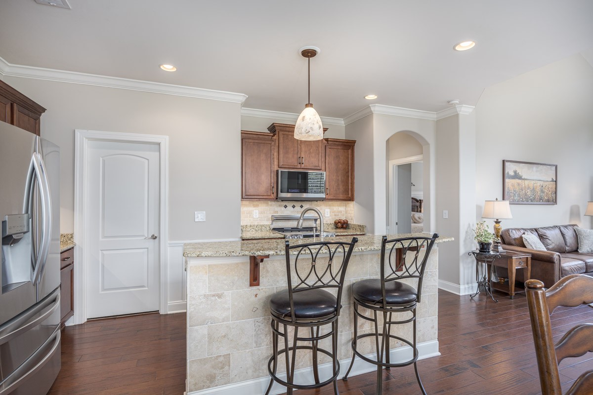 900 Silkwood Cir