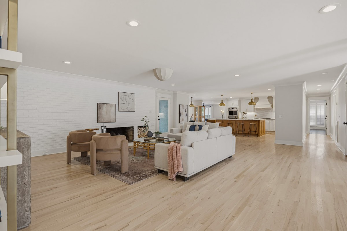 110 Poplar St