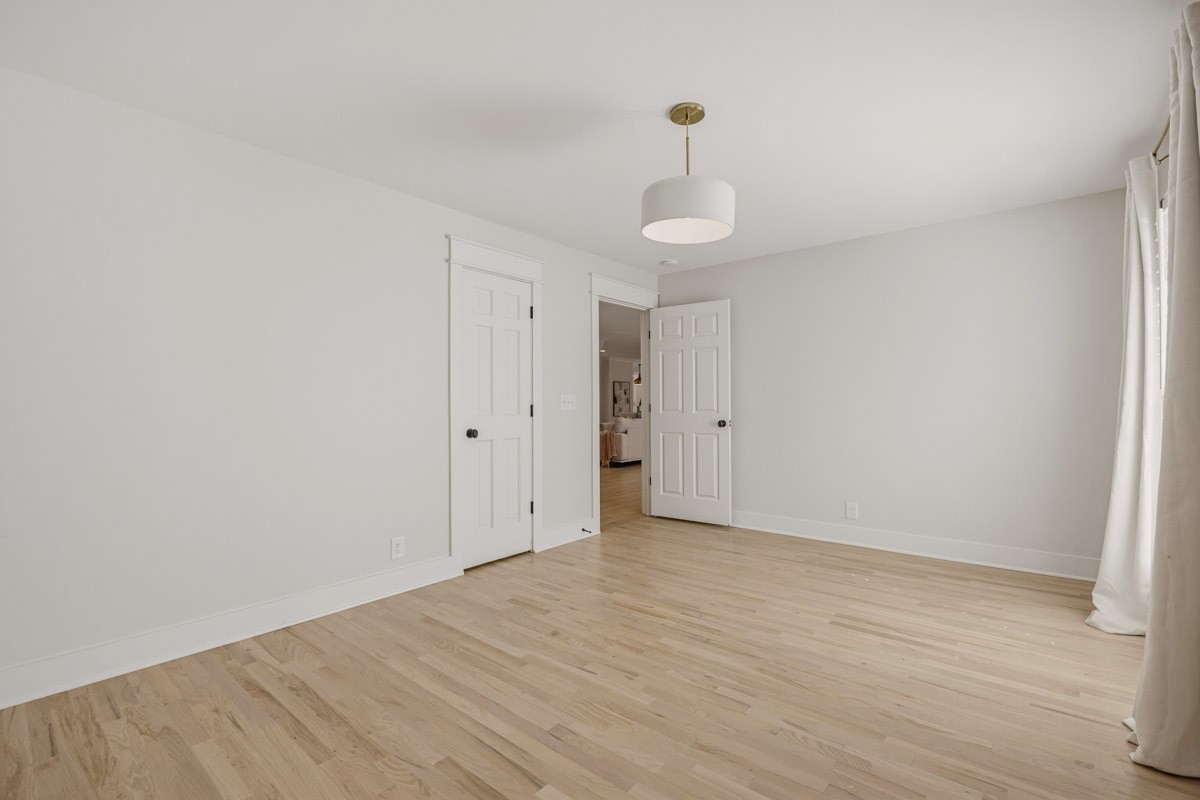 110 Poplar St
