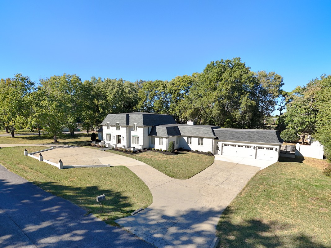 110 Poplar St