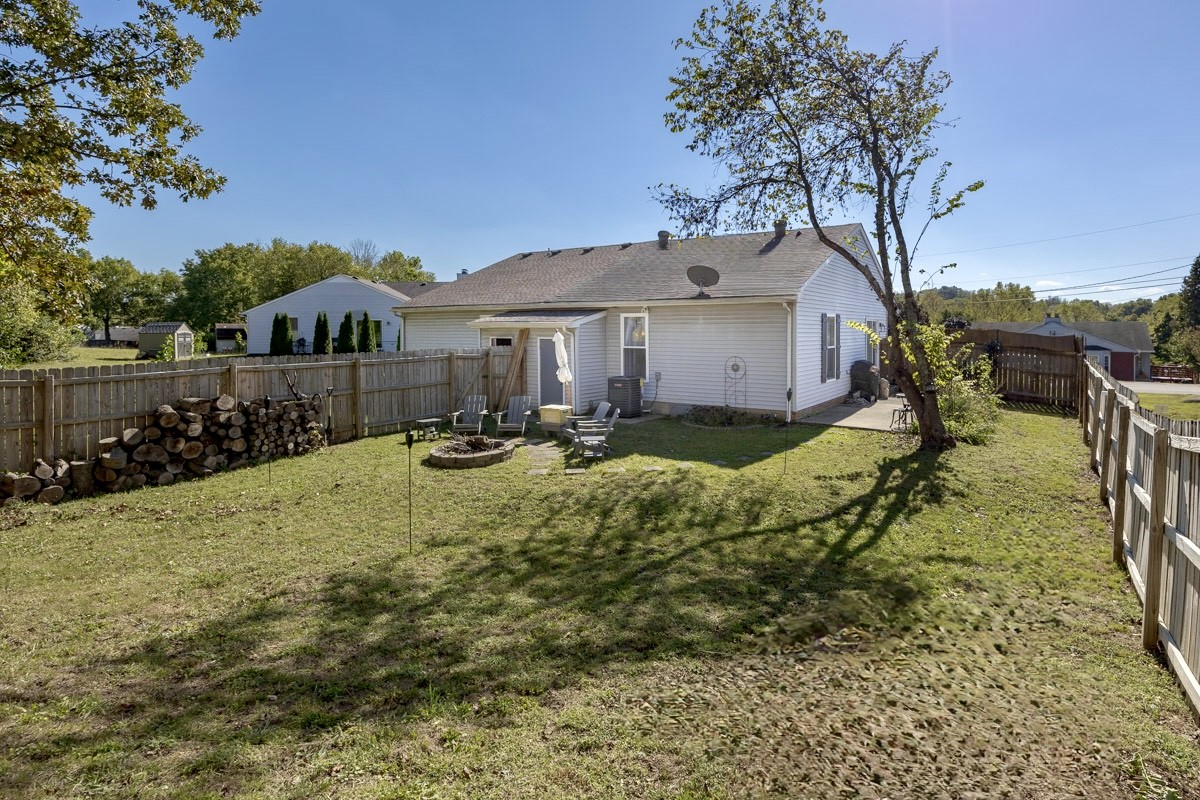 1209 Cabana Cir