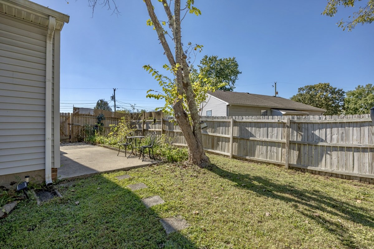 1209 Cabana Cir
