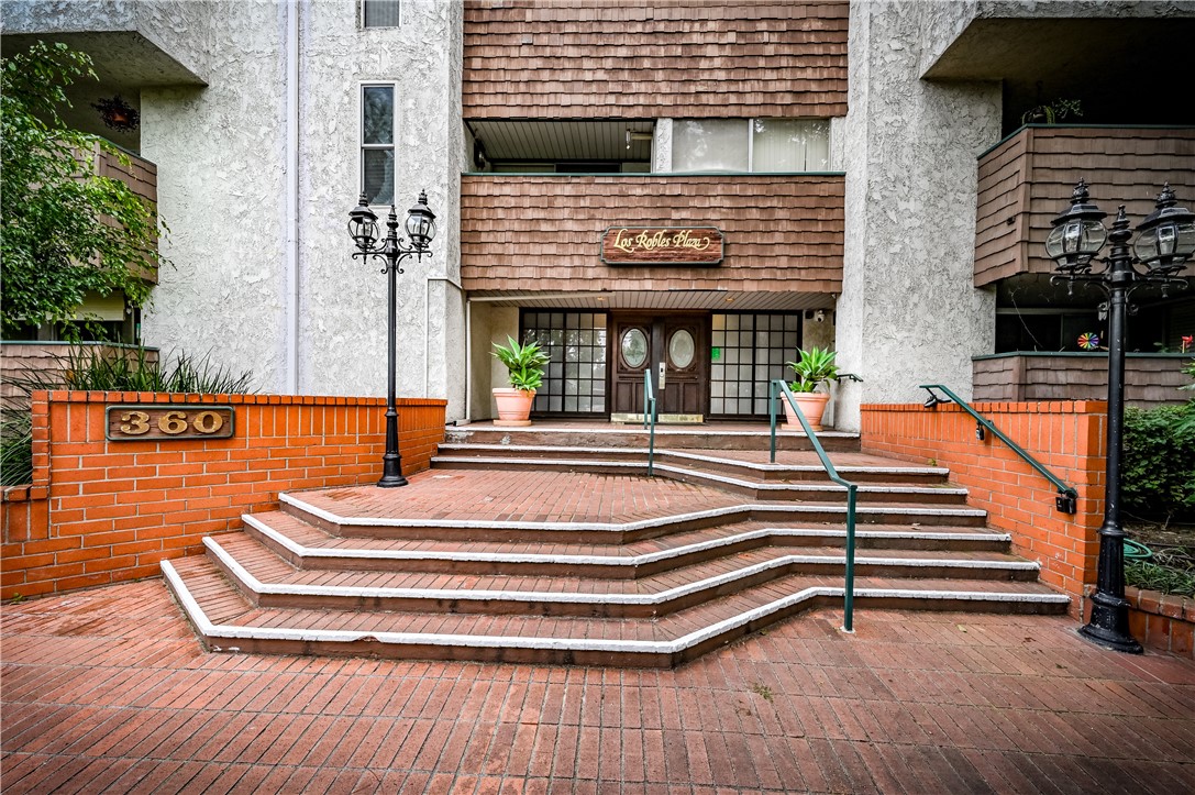 360 S Euclid Avenue Unit: 319