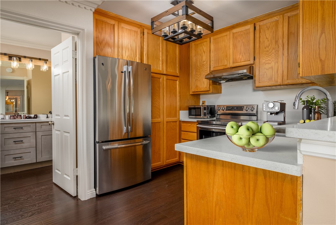 360 S Euclid Avenue Unit: 319