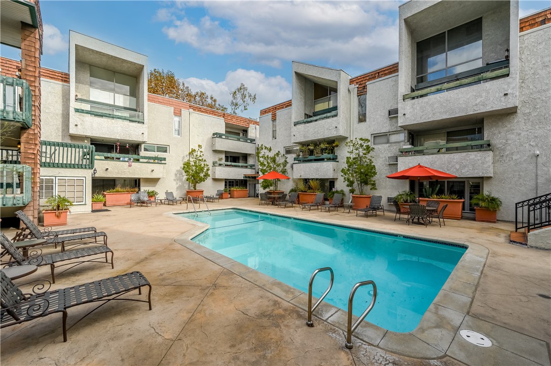 360 S Euclid Avenue Unit: 319