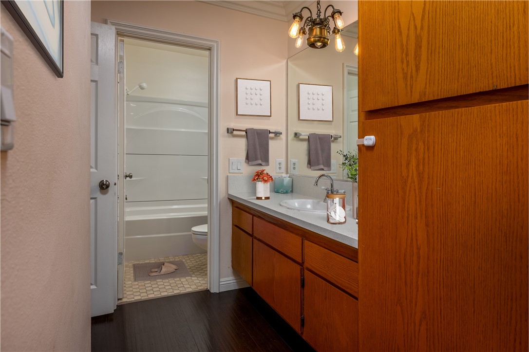 360 S Euclid Avenue Unit: 319