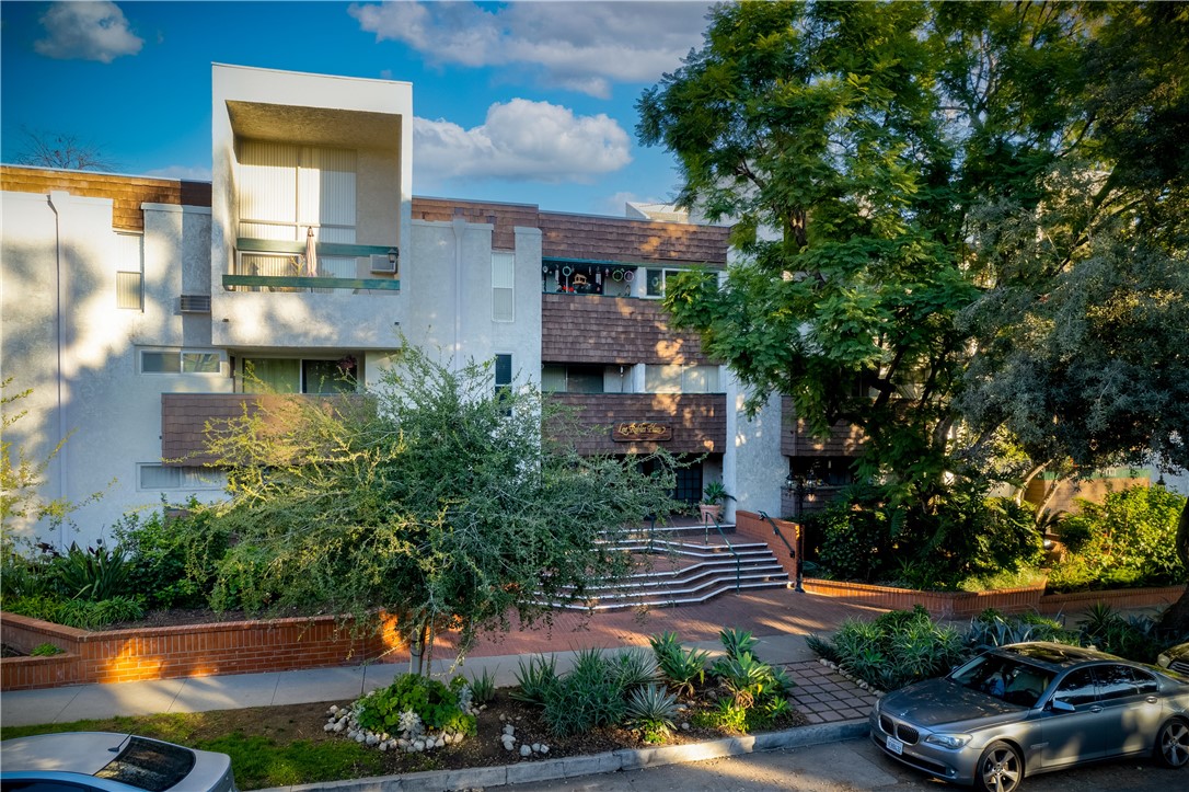 360 S Euclid Avenue Unit: 319