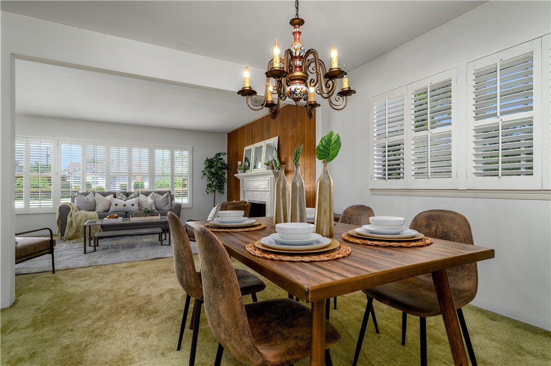 400 W Woodruff Avenue