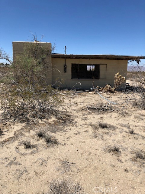 9662 Anza Trail