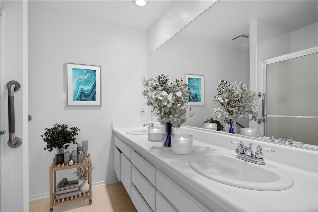 764 W Foothill Boulevard 3