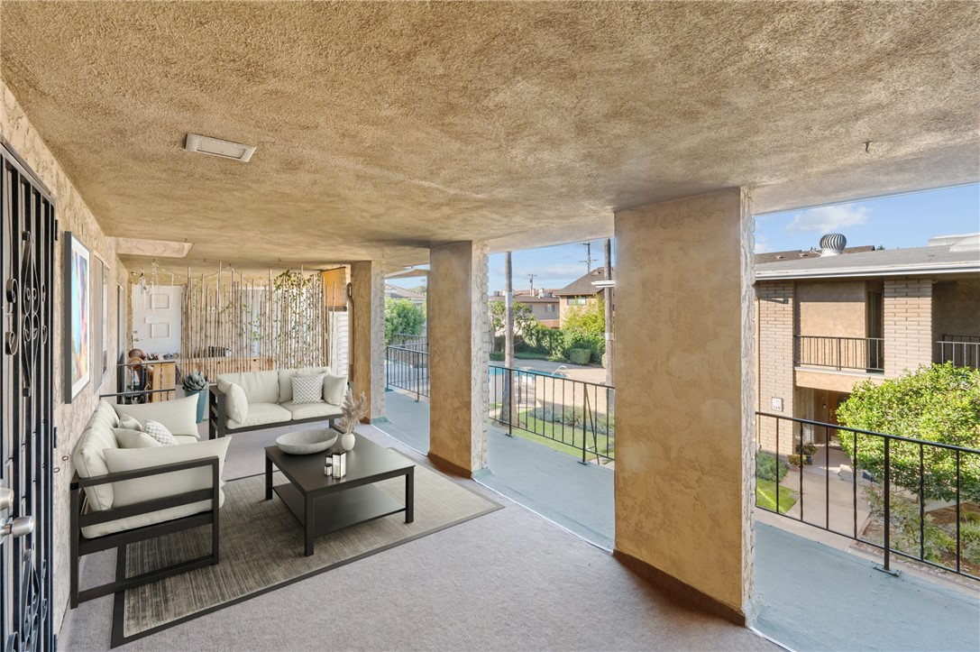 630 W Huntington Drive 236