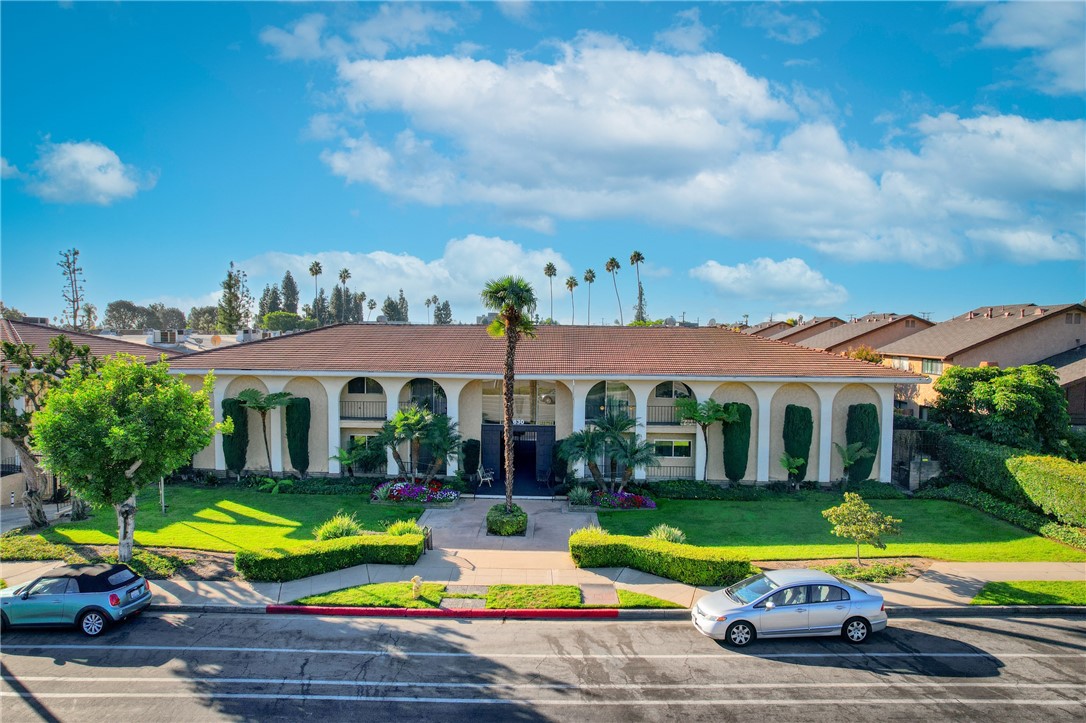 630 W Huntington Drive 236