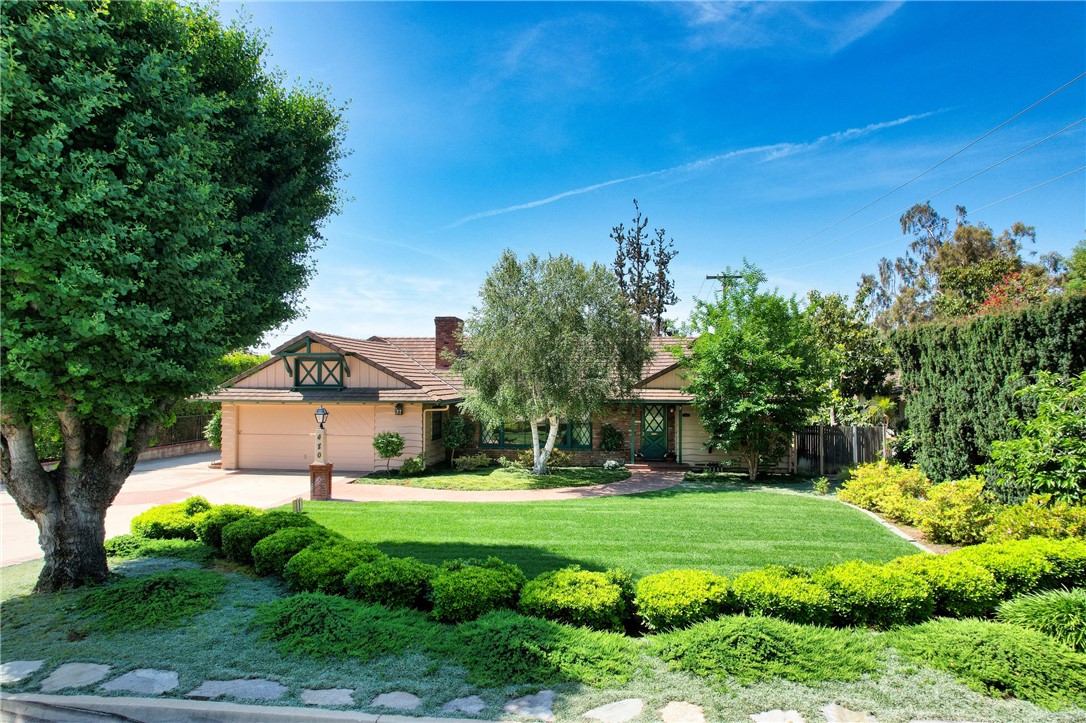 480 Oxford Drive