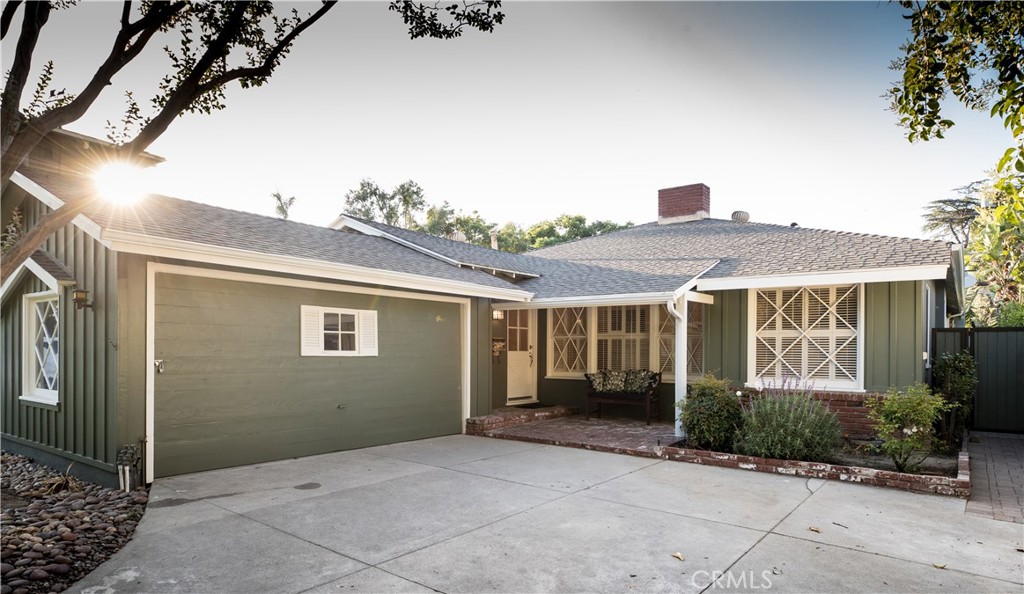 13139 Valleyheart Drive