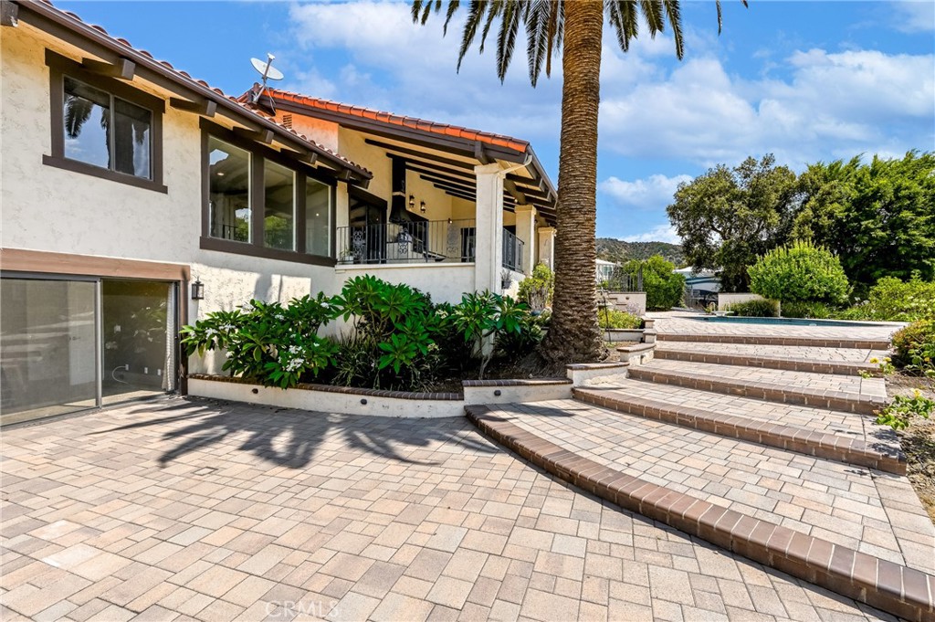 955 N Easley Canyon Road
