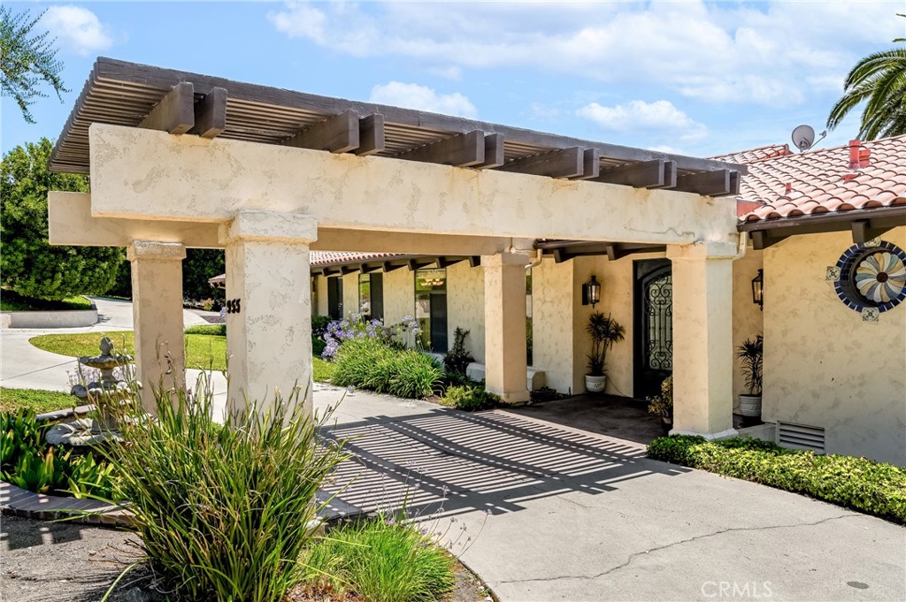 955 N Easley Canyon Road