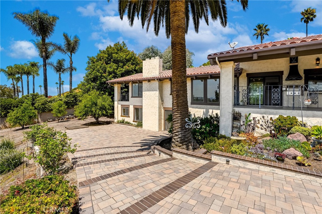 955 N Easley Canyon Road