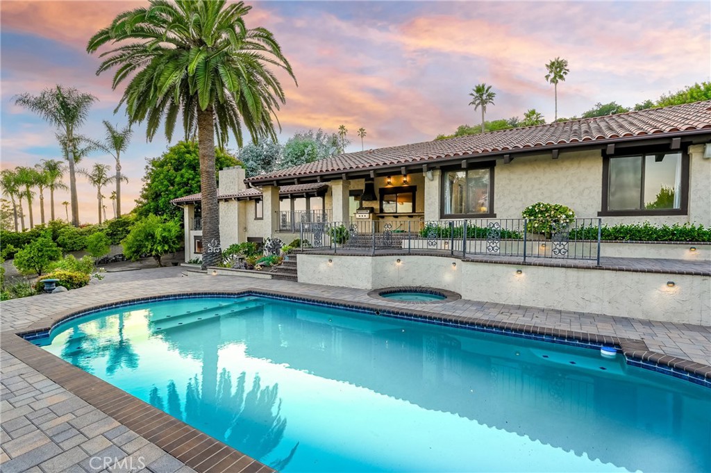 955 N Easley Canyon Road