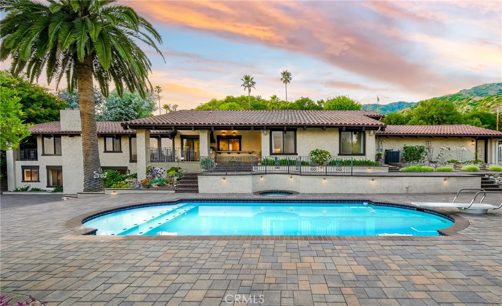 955 N Easley Canyon Road