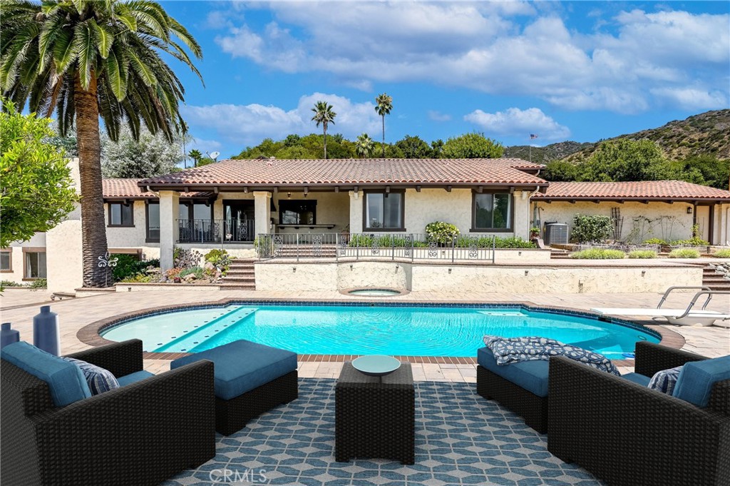 955 N Easley Canyon Road