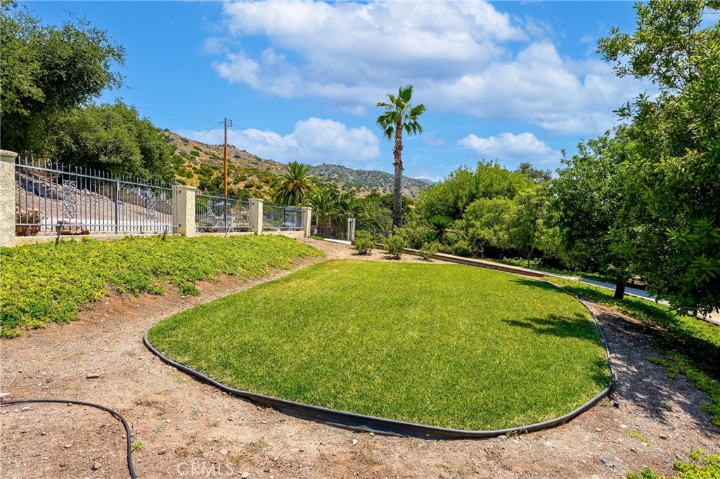 955 N Easley Canyon Road