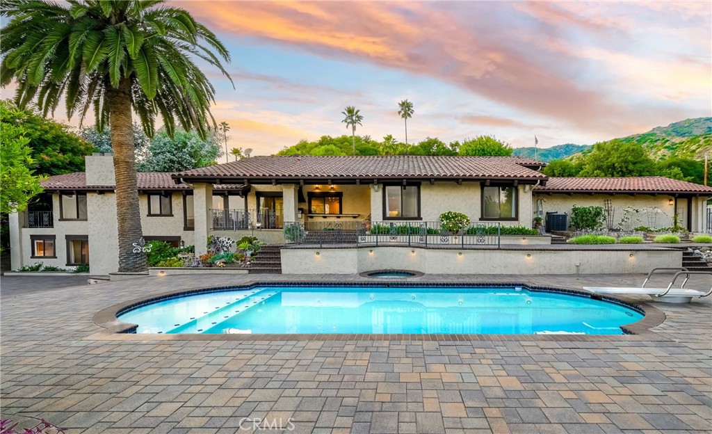 955 N Easley Canyon Road