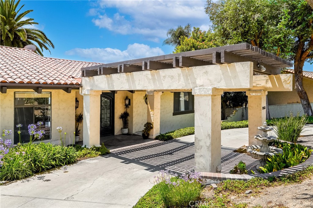 955 N Easley Canyon Road