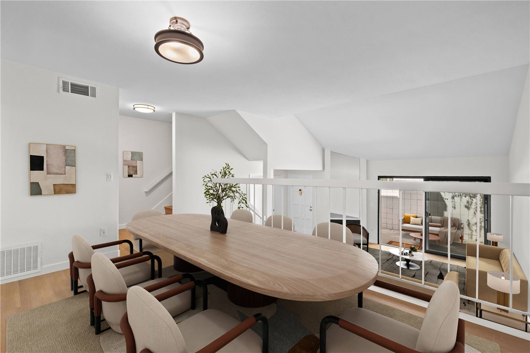 584 W Huntington Drive A