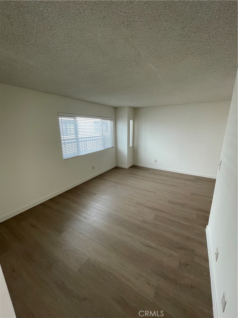 621 N Kenwood Street N 4