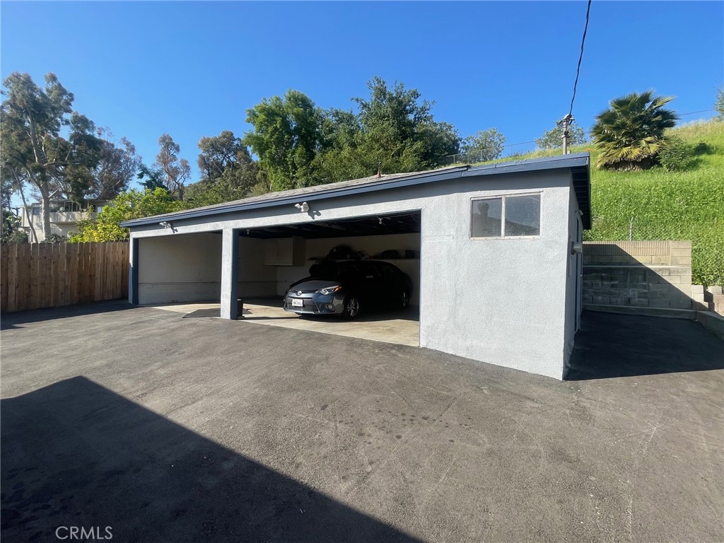 2723 S Fremont Avenue