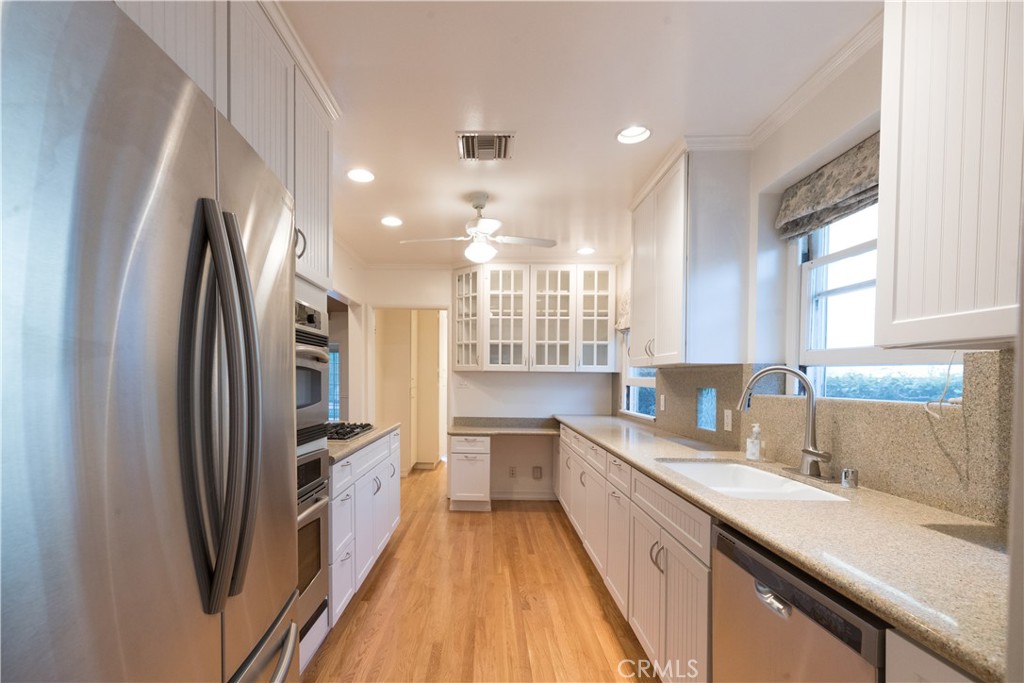 13139 Valleyheart Drive