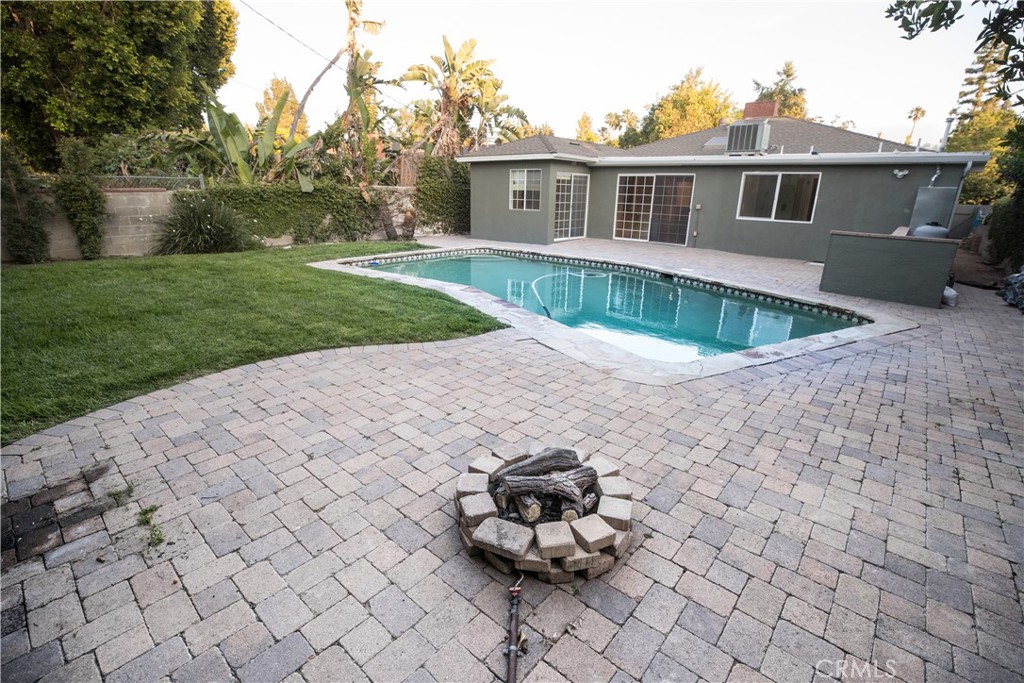 13139 Valleyheart Drive